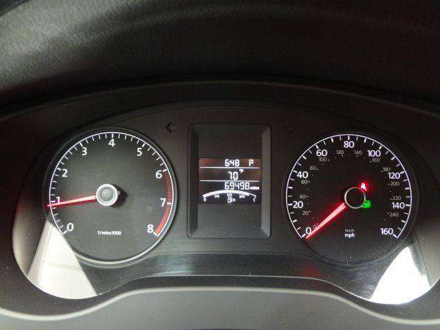 Volkswagen Jetta 2011 photo 43